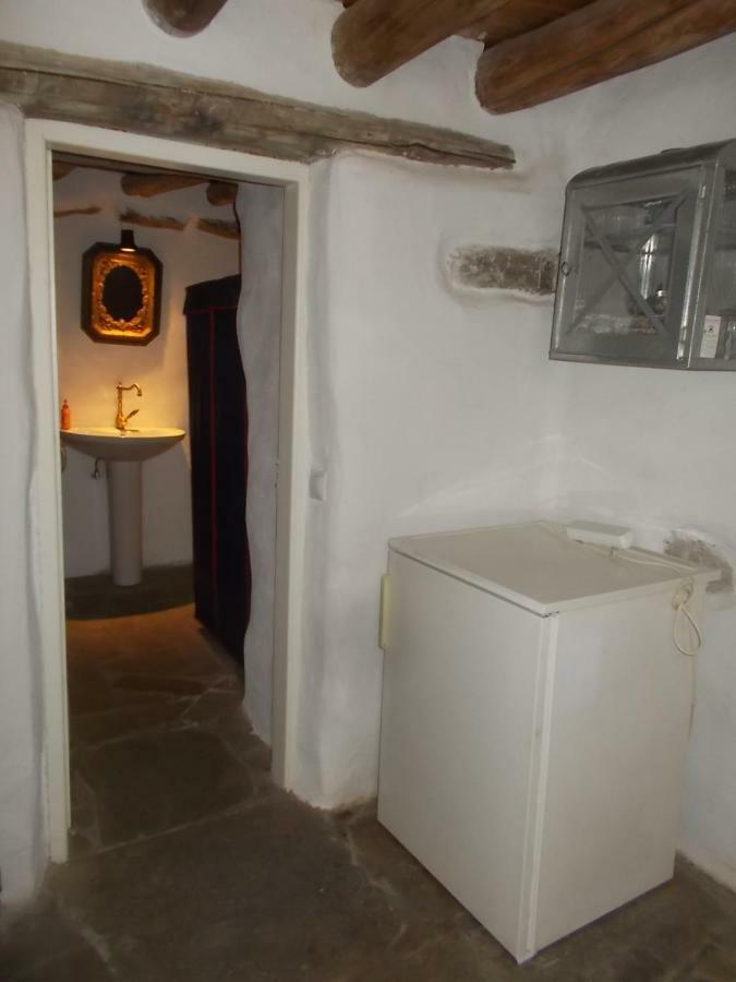 Cyclades Olive Museum'S Guest House Pitrofos Exterior foto